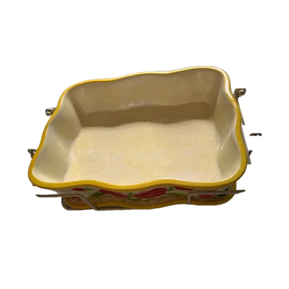 2.5 QT Old World Rose Presentable Serviceware RARE All YELLOW Rare